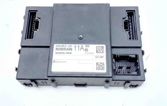 Nissan X-Trail T31 Central body control module 5WK46480 284B2JD11A