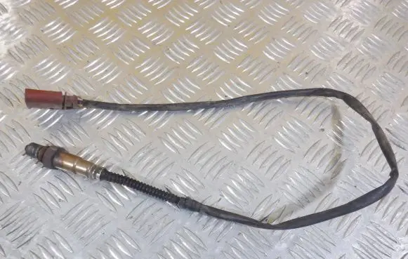 Audi A4 S4 B7 8E 8H Lambda probe sensor 06C906265 0258006361