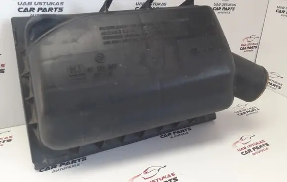 Opel Vectra A Air filter box cover 90351938 4609185912