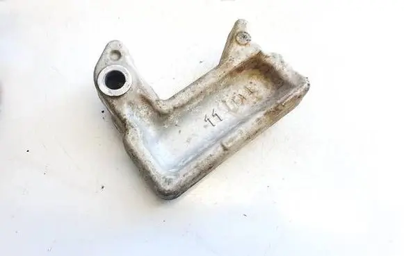 Tesla Model Y Engine mounting bracket 111a4