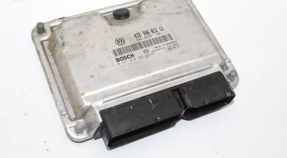 Skoda Fabia Mk1 (6Y) Engine control unit/module 038906012GG 0281010963