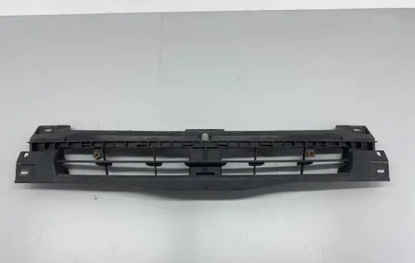 Opel Vivaro Front grill 620300101R 93856003