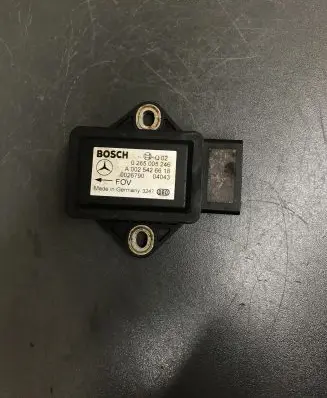 Mercedes-Benz E W211 ESP acceleration yaw rate sensor A0025426618