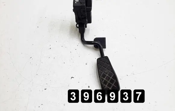 Audi A6 S6 C6 4F Accelerator throttle pedal 4F2721523