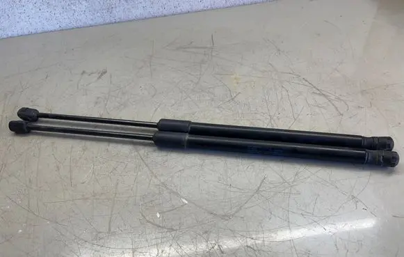 Seat Leon (5F) Tailgate/trunk strut/damper 5F4827550B 4988190410N
