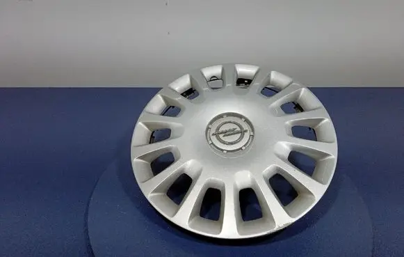 Opel Corsa D R17 wheel hub/cap/trim 13211852