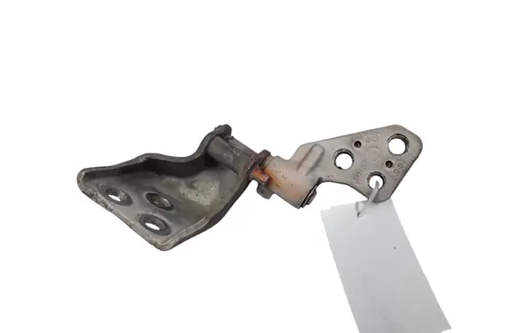 Citroen Berlingo Rear door lower hinge