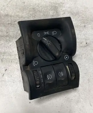Opel Vectra B Light switch 90504968