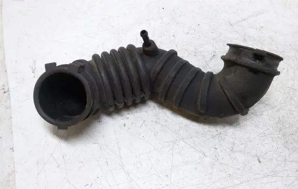 Mitsubishi Colt Intercooler hose/pipe MN135109 A1355200001