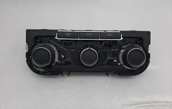 Volkswagen Scirocco Climate control unit 1K8907426ZJU