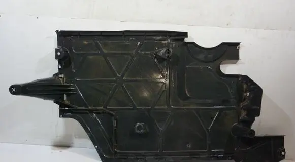 Volkswagen Multivan T7 Front underbody cover/under tray 