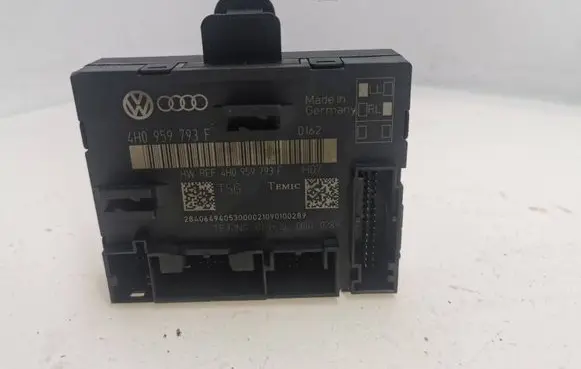 Volkswagen Touareg II Door control unit/module 4H0959793F