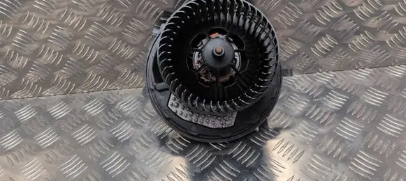 Skoda Octavia Mk4 Heater fan/blower 5Q1819021H T1018594R 0T78709CA
