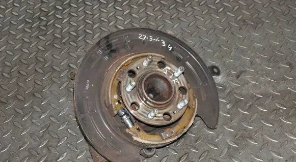 KIA Sportage Rear wheel hub