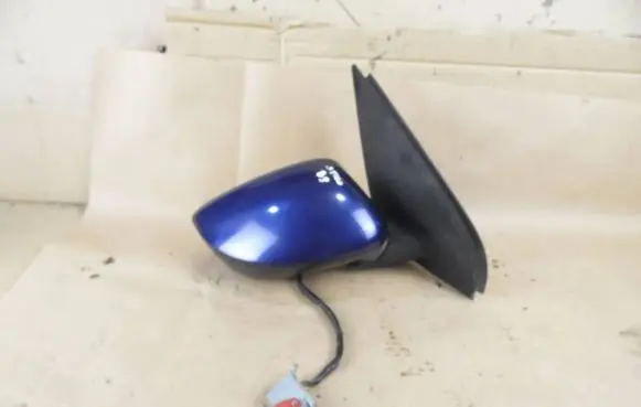 Front door electric wing mirror