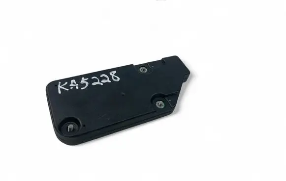 Volkswagen Eos Aerial antenna amplifier 1Q0035577