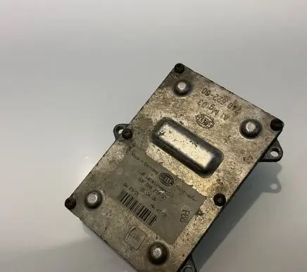 Mercedes-Benz E W211 Headlight ballast module Xenon 5DF00827950