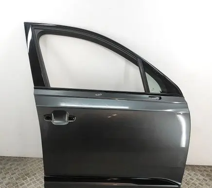 Audi Q7 4M Front door 4M0831052G