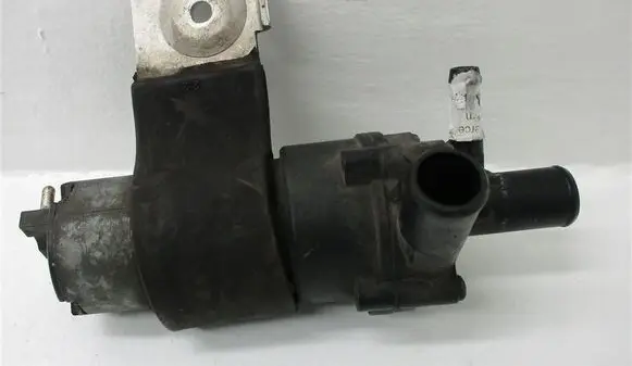 Mercedes-Benz SL AMG R230 Water pump