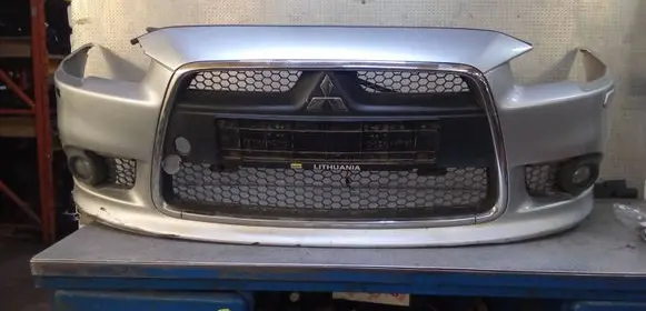 Mitsubishi Lancer VIII Front bumper