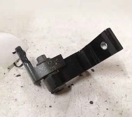Volvo V40 Rear door lower hinge