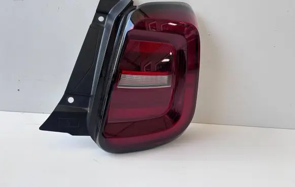 Fiat 500E Rear/tail lights 20270209