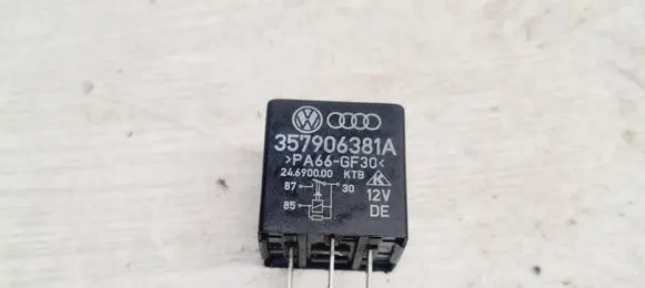Skoda Octavia Mk1 (1U) Other relay 357906381A