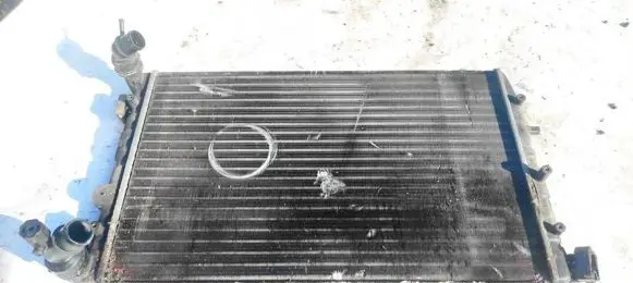 Volkswagen Fox Coolant radiator