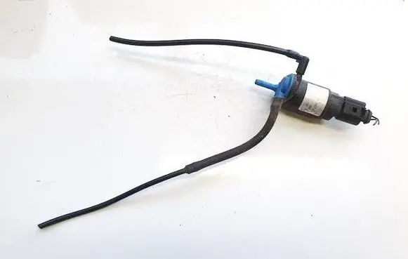Audi A6 S6 C5 4B Windscreen/windshield washer pump 8TW00684702 8TW006847-02
