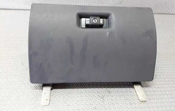 Tata Safari Glove box lid/cover 
