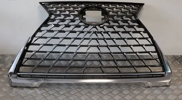 Lexus UX Front bumper upper radiator grill 5311176120 53111-76120