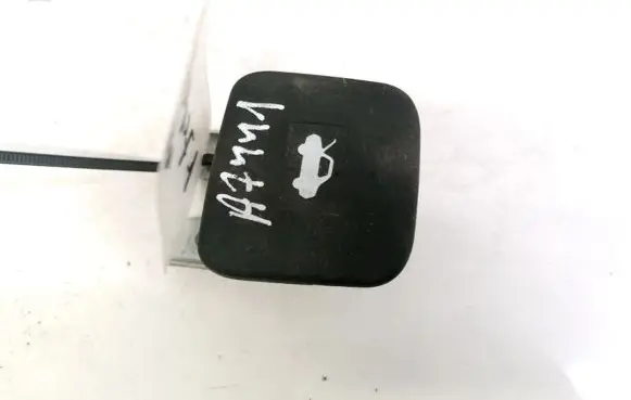 Chevrolet Epica Engine bonnet (hood) release handle