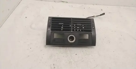 BMW X5 E53 Rear air vent grill 8409081 8370910
