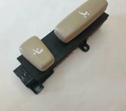 Lexus RX 300 Seat control switch 18A011