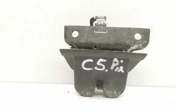 Audi A6 S6 C5 4B Tailgate/trunk/boot lock/catch/latch
