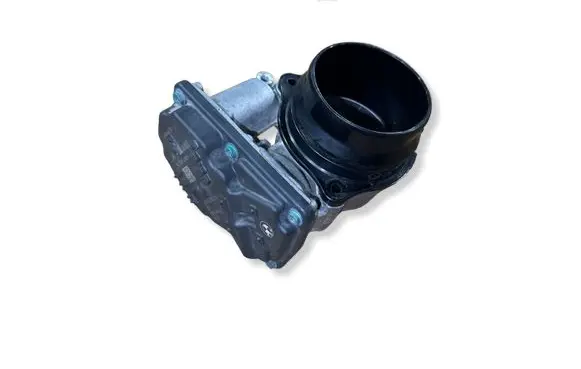 BMW 8 G16 Throttle valve 7619008