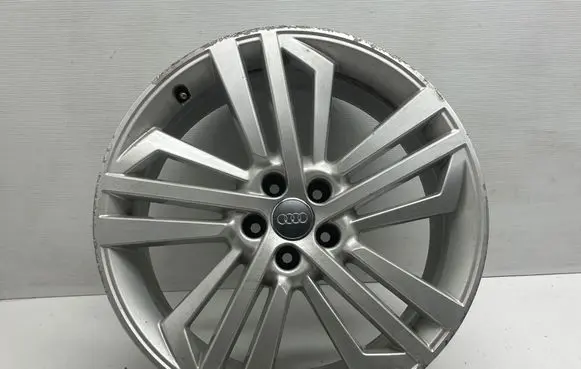 Audi Q5 SQ5 R20 alloy rim 80A601025AE