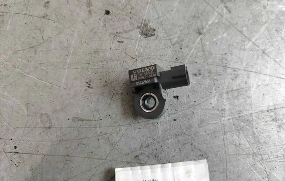 Volvo S90, V90 Airbag deployment crash/impact sensor 31451531 31360181