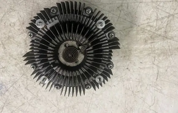 Toyota Hilux (AN10, AN20, AN30) Viscous fan clutch 