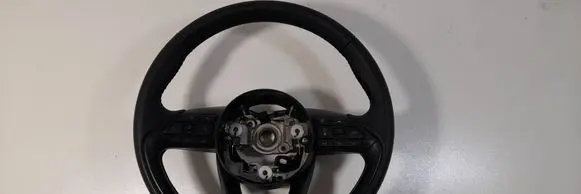 Toyota Yaris XP210 Steering wheel 6436038
