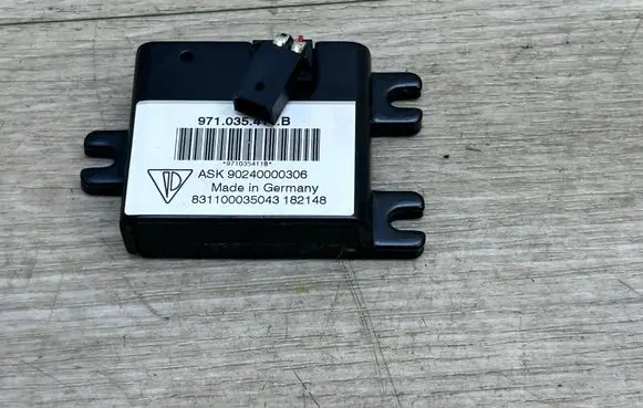 Porsche Panamera (971) Panel speaker 971035411B