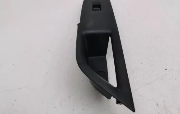 Mitsubishi Outlander Electric window control switch 8608A242