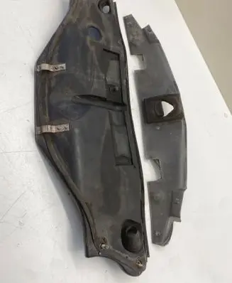 Jaguar XK8 - XKR Wiper trim GJD8874AA