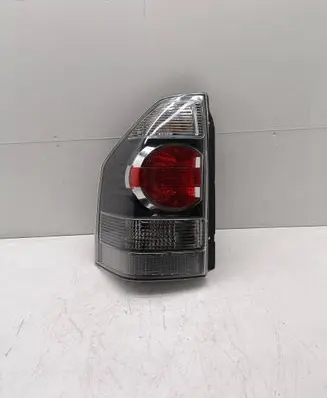 Mitsubishi Pajero Rear/tail lights P6523L