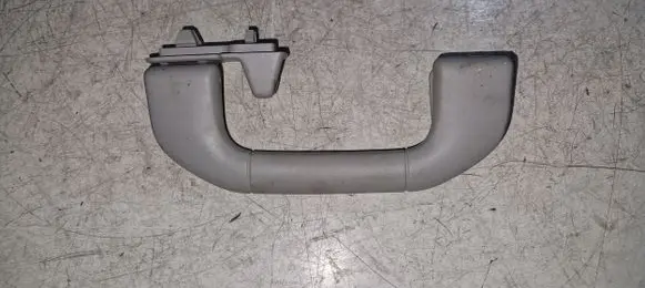 Mercedes-Benz E W212 Rear interior roof grab handle A2048100151
