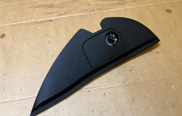 Renault Koleos II Dashboard side end trim 60190488R
