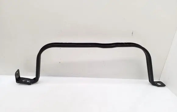 Fuel tank mounting bracket