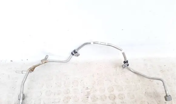 BMW M6 Fuel line/pipe/hose 7599874 13537599874