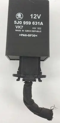 Skoda Fabia Mk2 (5J) Other relay 5J0959631A