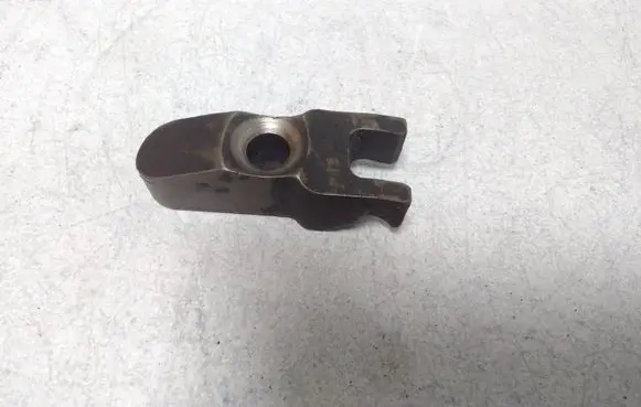 Hyundai Santa Fe Fuel Injector clamp holder